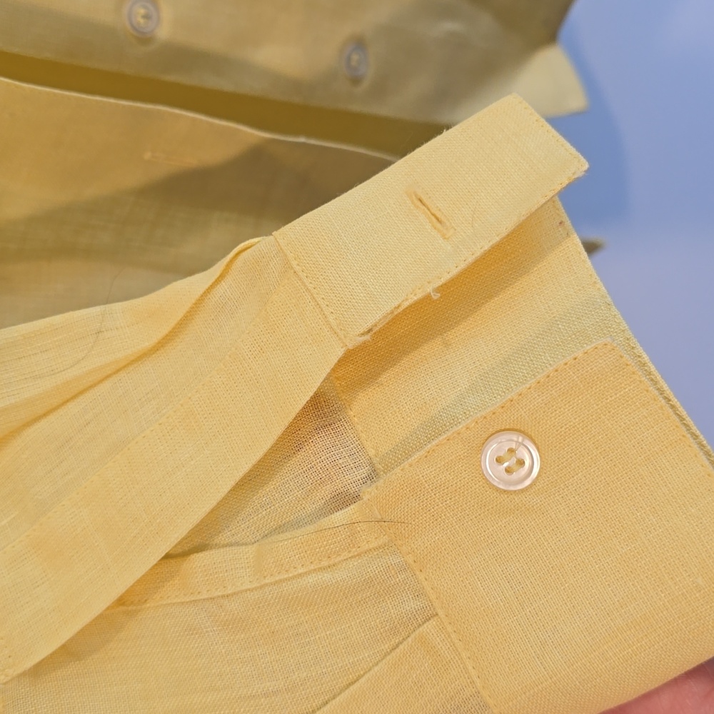 Liz Claiborne Light Yellow Womans Linen Shirt Size M - Picture 6 of 7